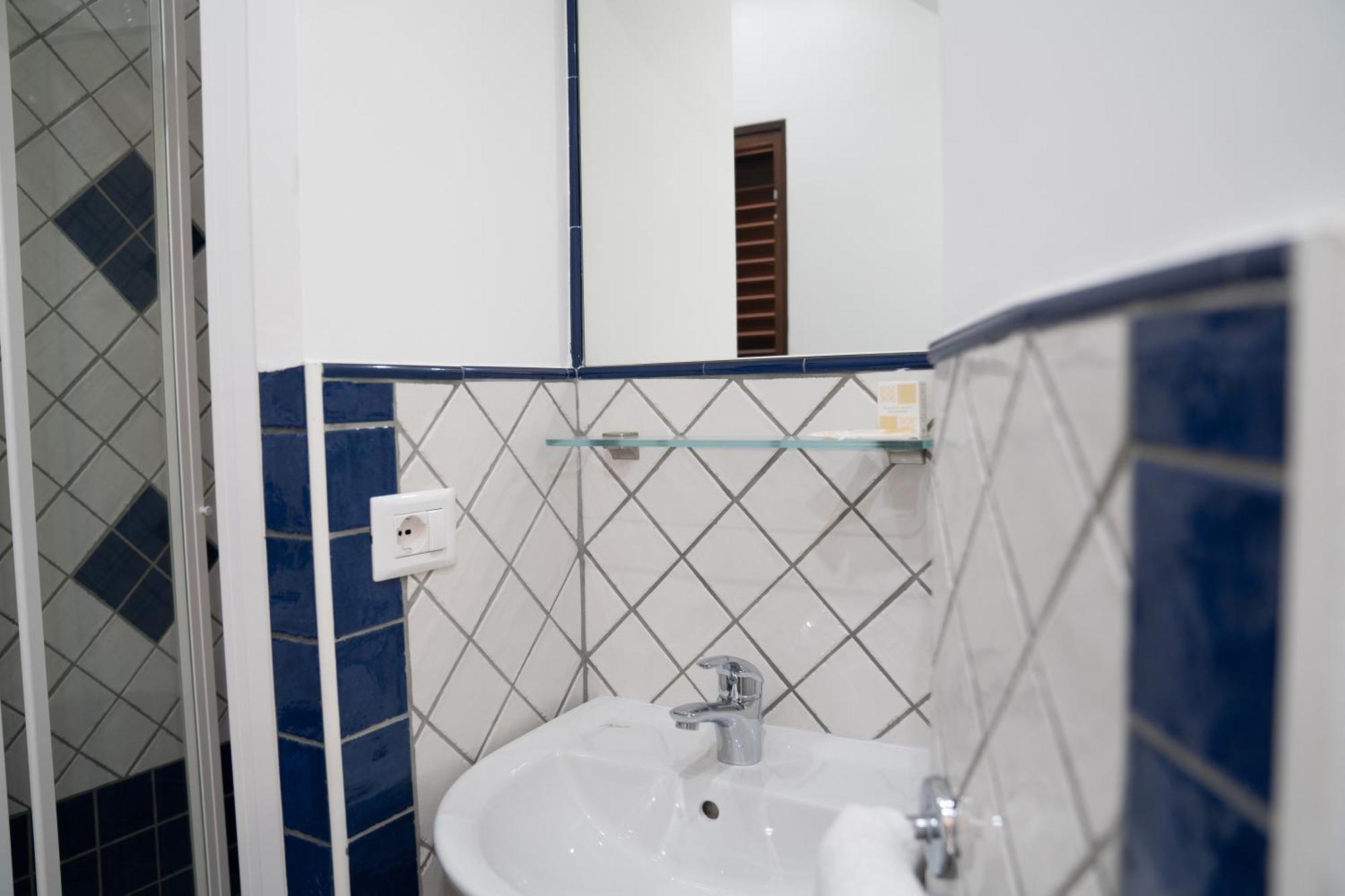 Casa Lussu Ξενοδοχείο Λίπαρι Εξωτερικό φωτογραφία