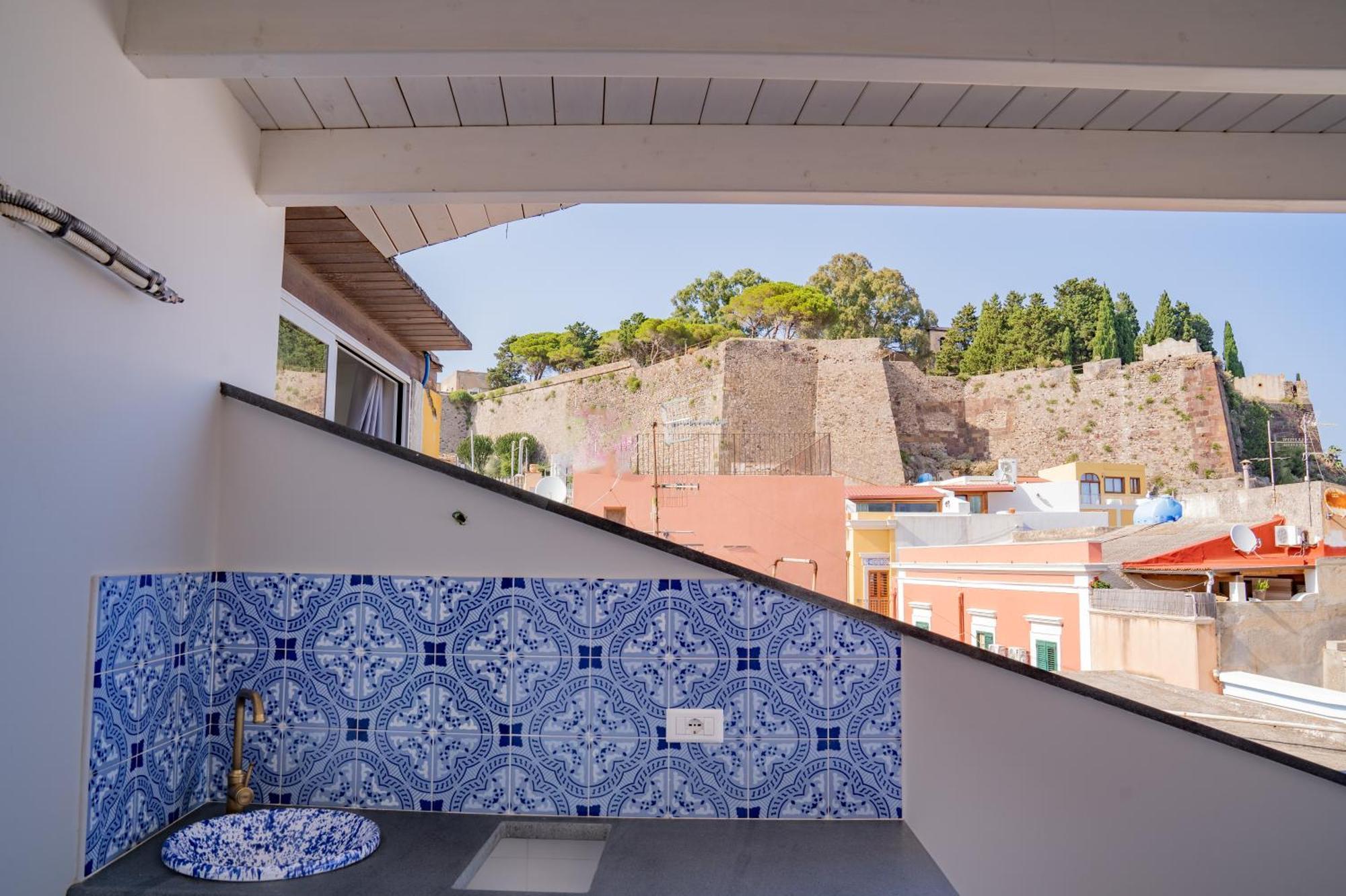 Casa Lussu Ξενοδοχείο Λίπαρι Εξωτερικό φωτογραφία